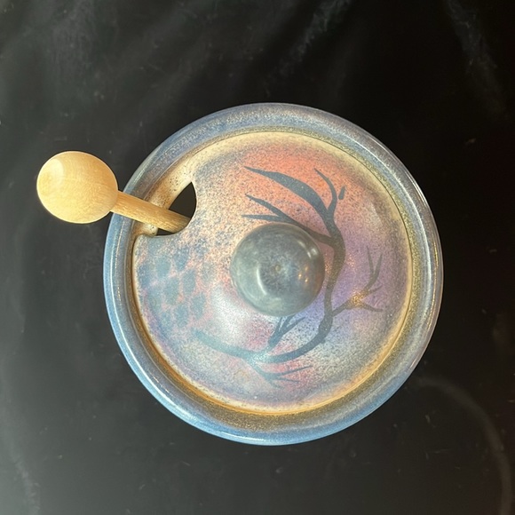 Vintage Kuniyoshi Pottery Honey Jar - Picture 4 of 7